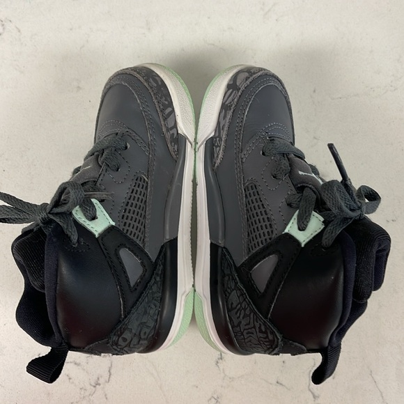 Air Jordan Spizike TD Black Mint Foam Sneakers 684932-015 Size 7C - Picture 7 of 17